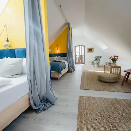 Apartament House With Sun Terrace For 8 Guests *