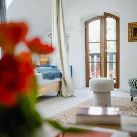 Apartament House With Sun Terrace For 8 Guests