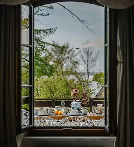House With Sun Terrace For 8 Guests *
